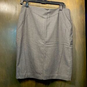 Worthington work pencil skirt with stretch. Size 10.